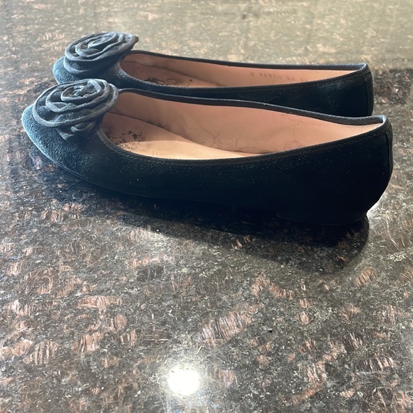 Flats - Picture 4 of 6